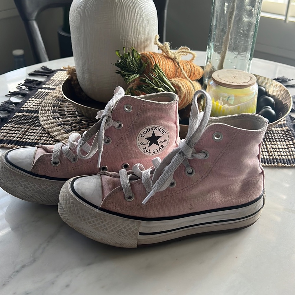 Platform converse.